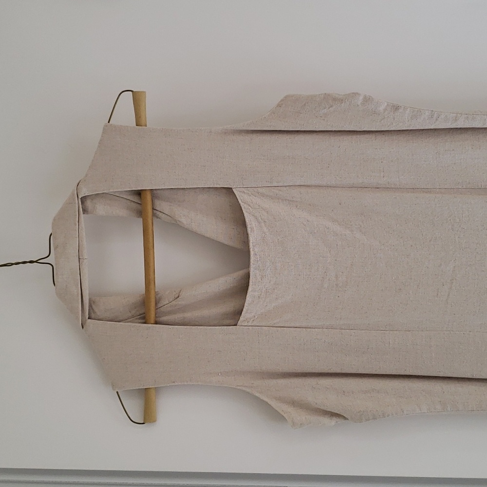 Dress - Picture 3 of 6